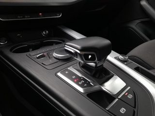 Audi A4 Avant 2,0 TDI Sport S-LINE S-tr. *EL. SPORTSITZE / NAVI / XENON / KEYLESS*